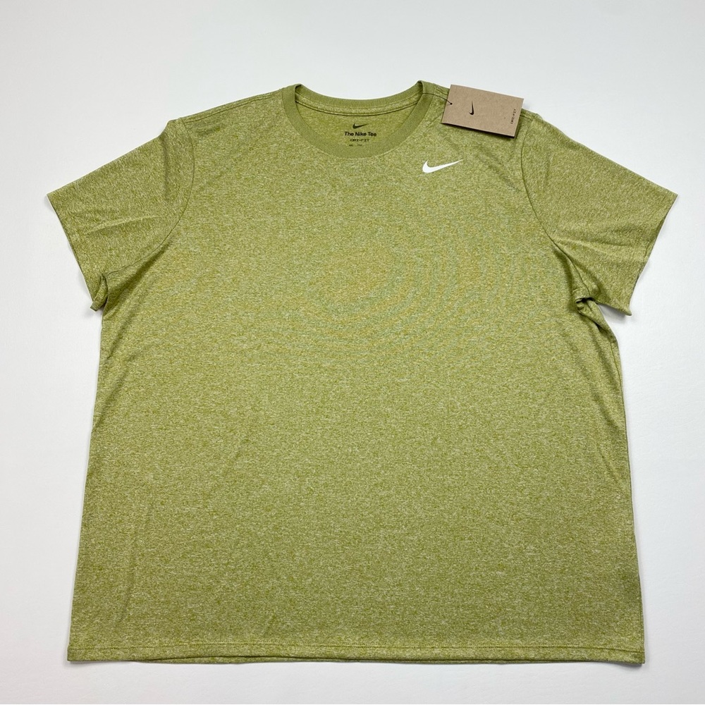 NEW! Women’s Nike Dri-Fit Short Sleeve T-Shirt Size 2XL W/Tags